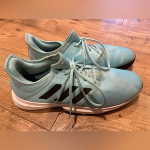 Brand new Adidas Gamecourt mens tennis shoes. worn twice. 1 size too big